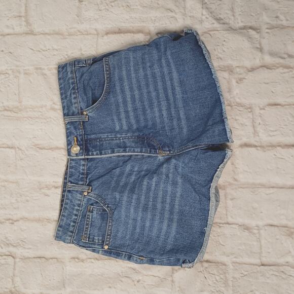 Forever 21 button fly Cut-off jeans shorts size 29 - Picture 3 of 5